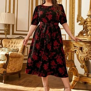 EMERY ROSE Plus Lantern Sleeve Floral Print Belted Dress
